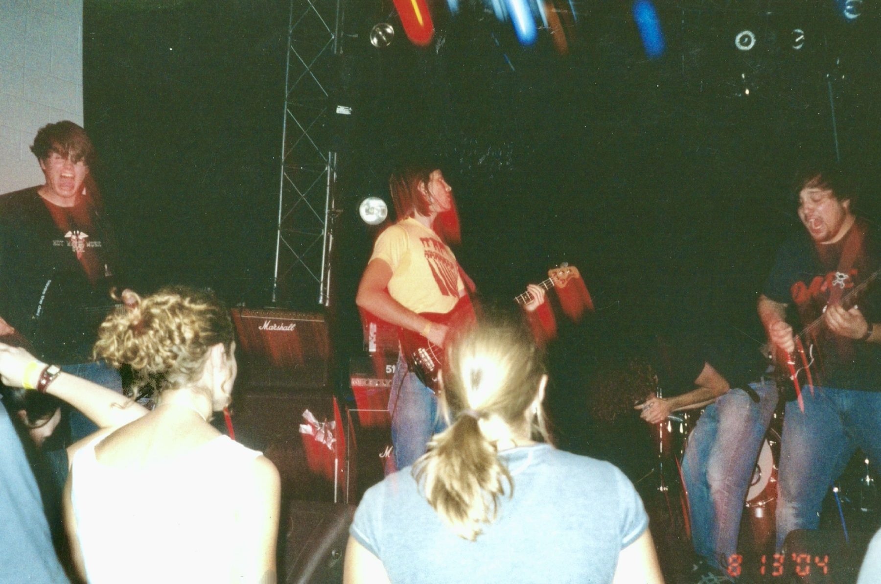 The Temptation Of Saint Anthony live show 2004 — crowd and band